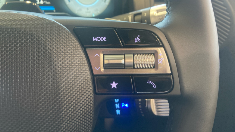 Hyundai INSTER 85kW 02 49kWh 5dr Auto Electric Hatchback